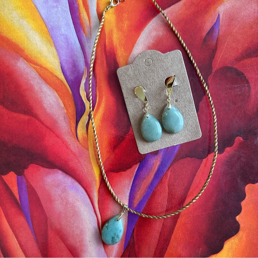 Boho Minimalist Jade Teardrop Necklace & Earrings Set